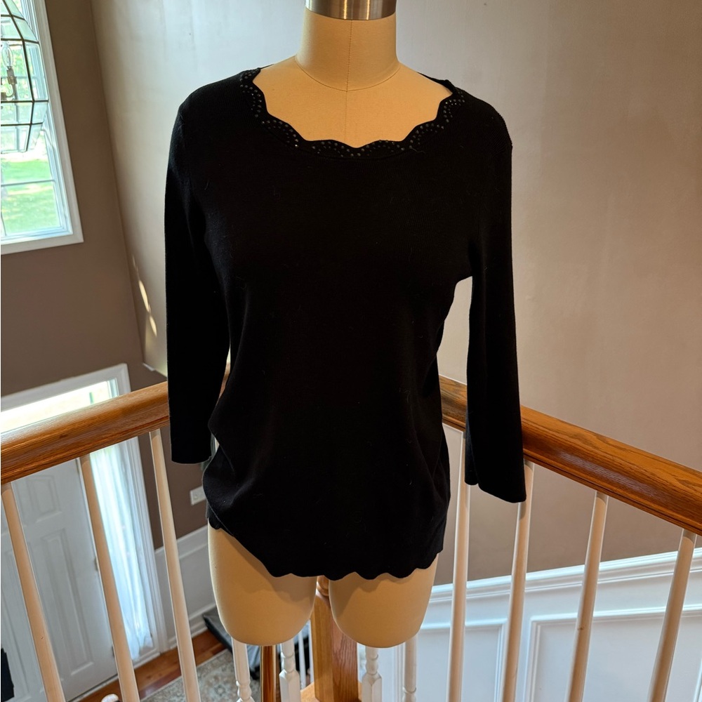 Cable & Gauge-Black Scalloped Neck Sweater with Embellished Neckline- Sz L